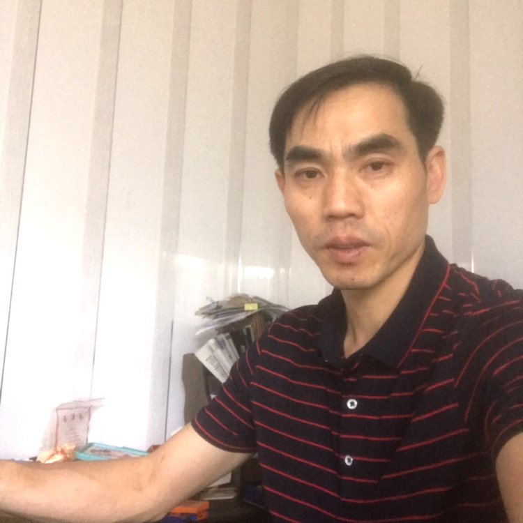 努力实现目标的照片