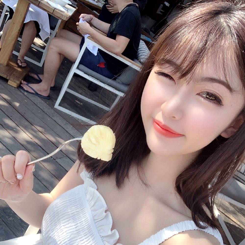 Adella的照片