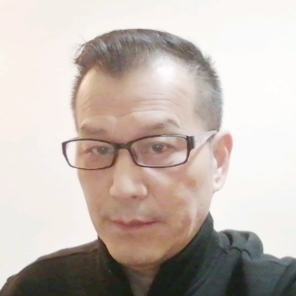 单薄愿流岚的照片