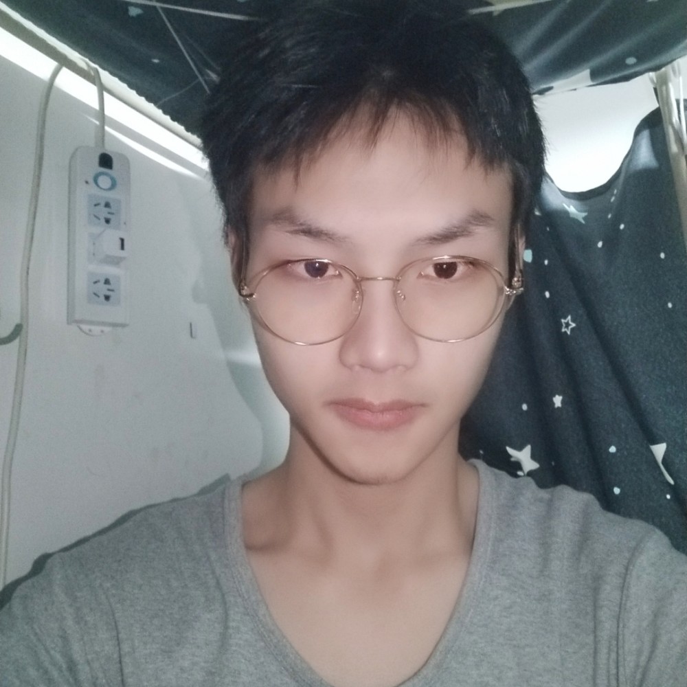 背后给沐樱的照片