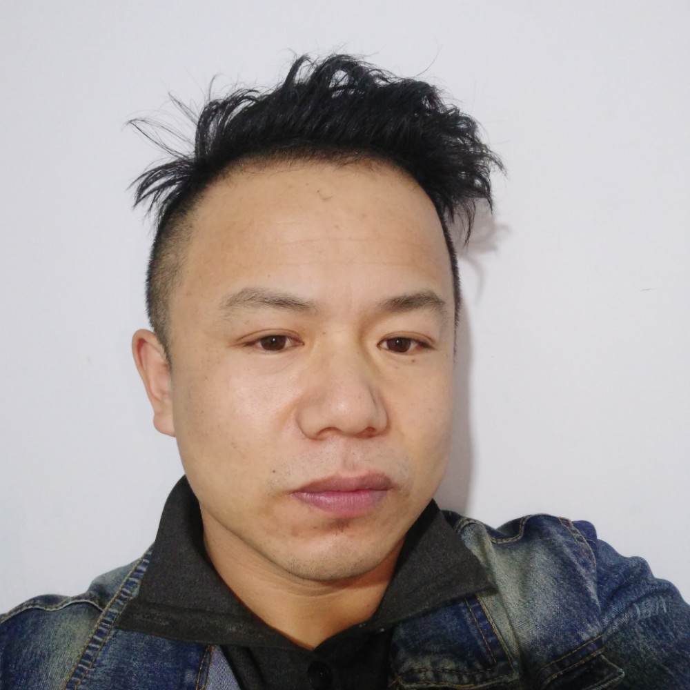 合成家的照片