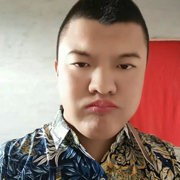热心邂逅音响的照片