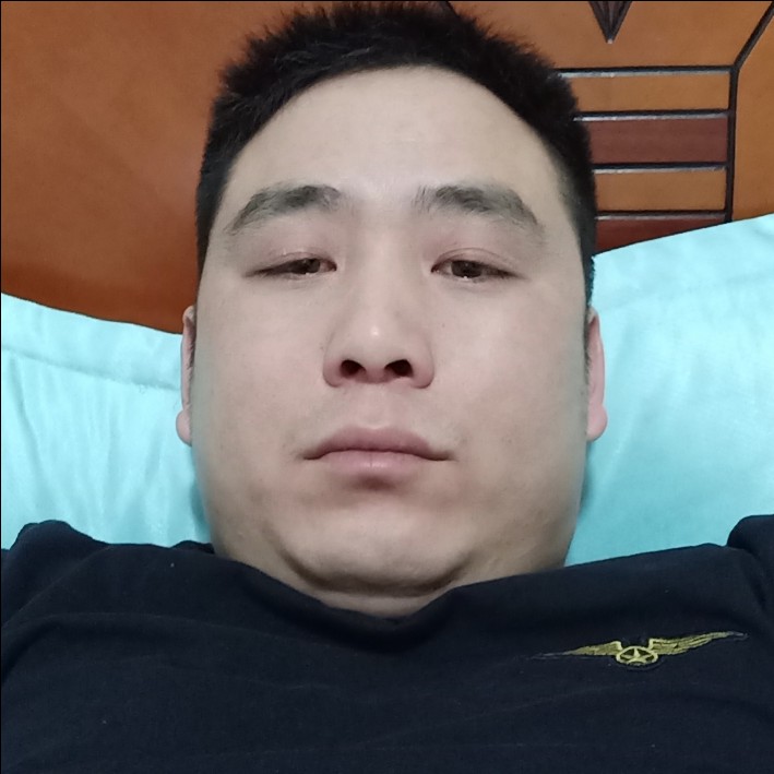 壮观扯书本的照片