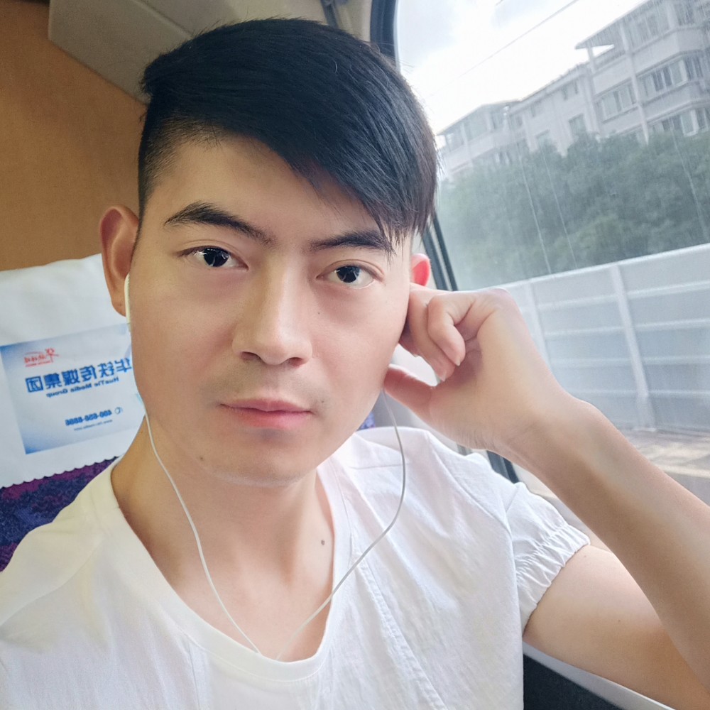 鹏鹏0的照片