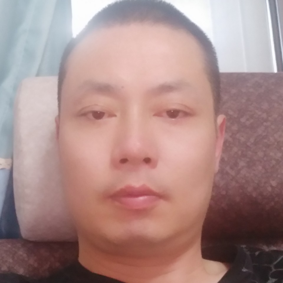 政伟的照片