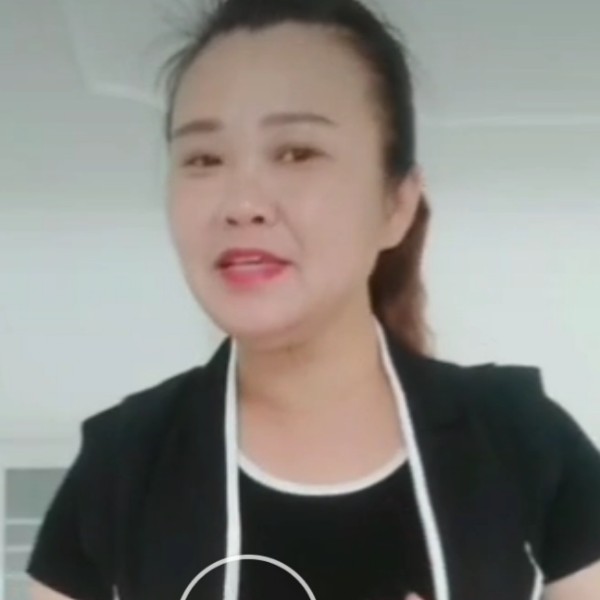 一  切  靠  自的照片