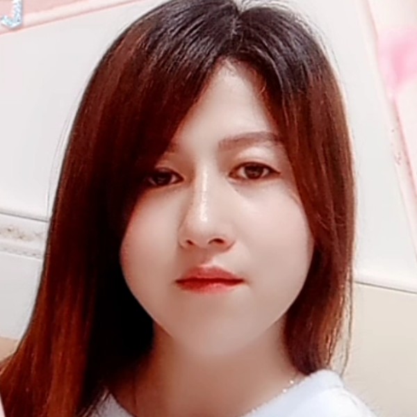 想做幸福快乐的女的照片