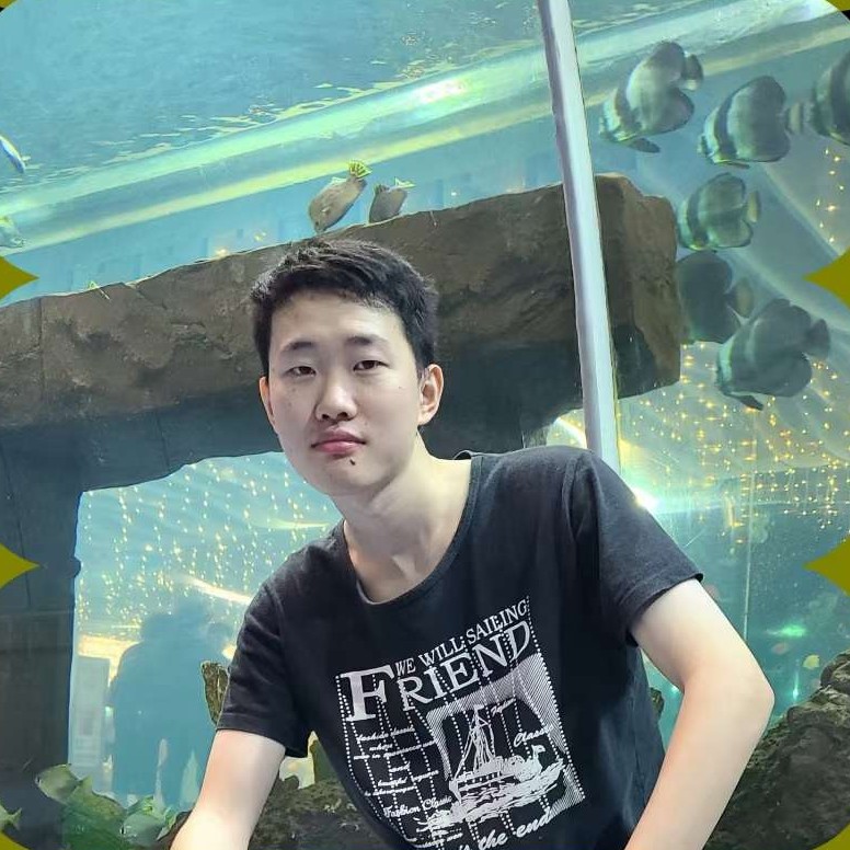 月影半清尘的照片