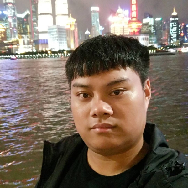 陌颜放弃冷静的照片