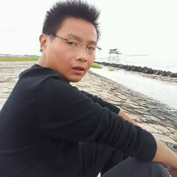 冷月暗黑的照片