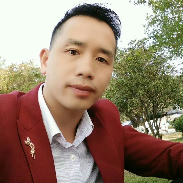 黎敏华的照片