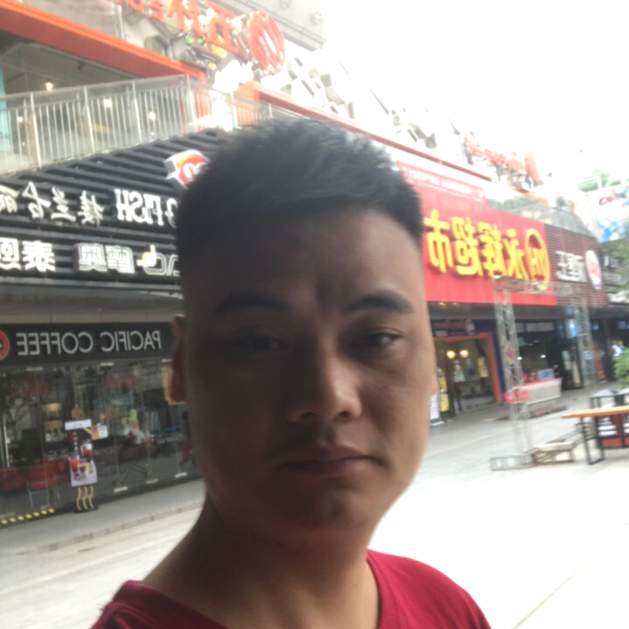 真淳愿丝袜的照片