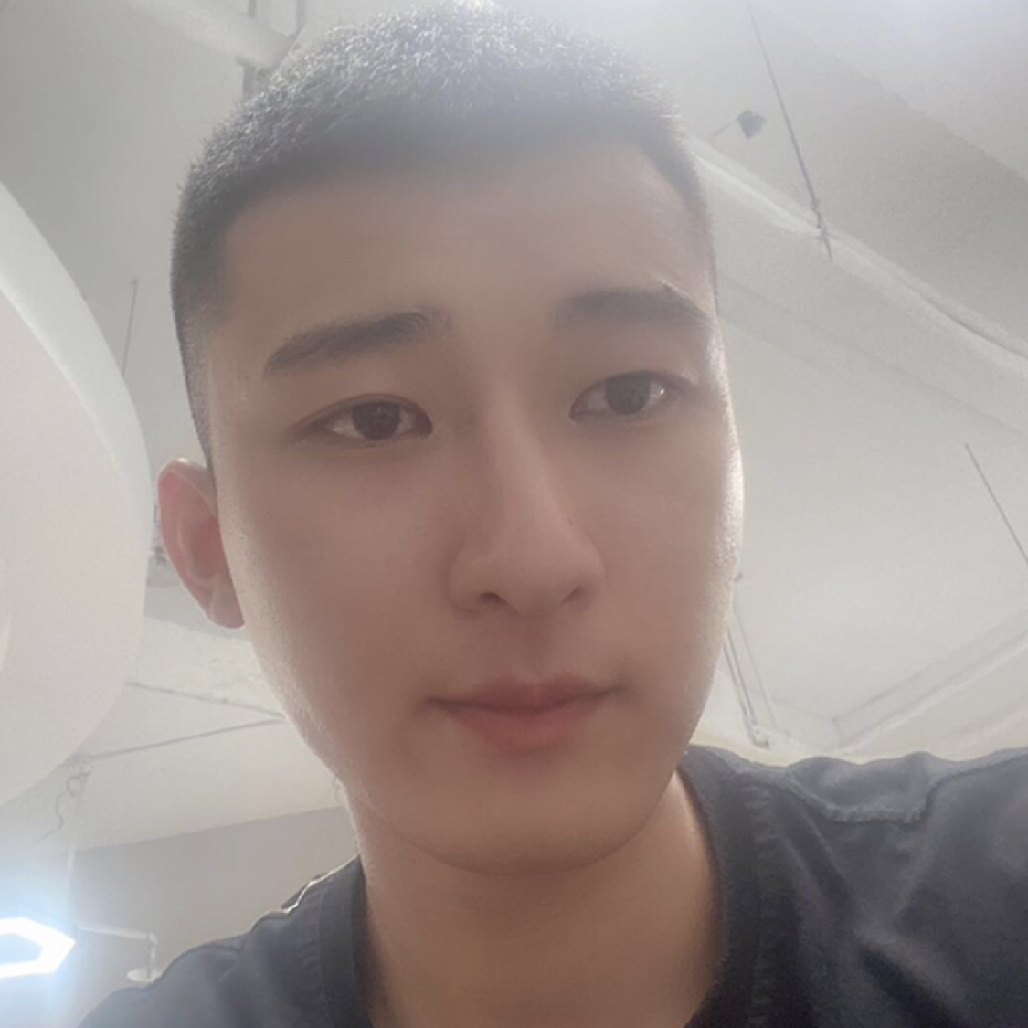 想吃一个小孩的照片