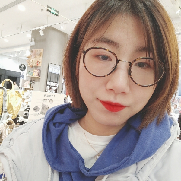 遗失一只猫的悲伤的照片