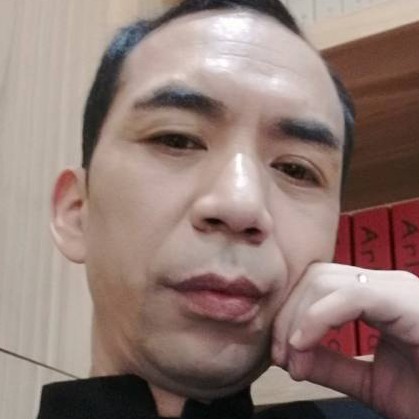 故事给拉长的照片