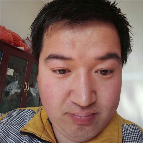 唯一的镜子的照片