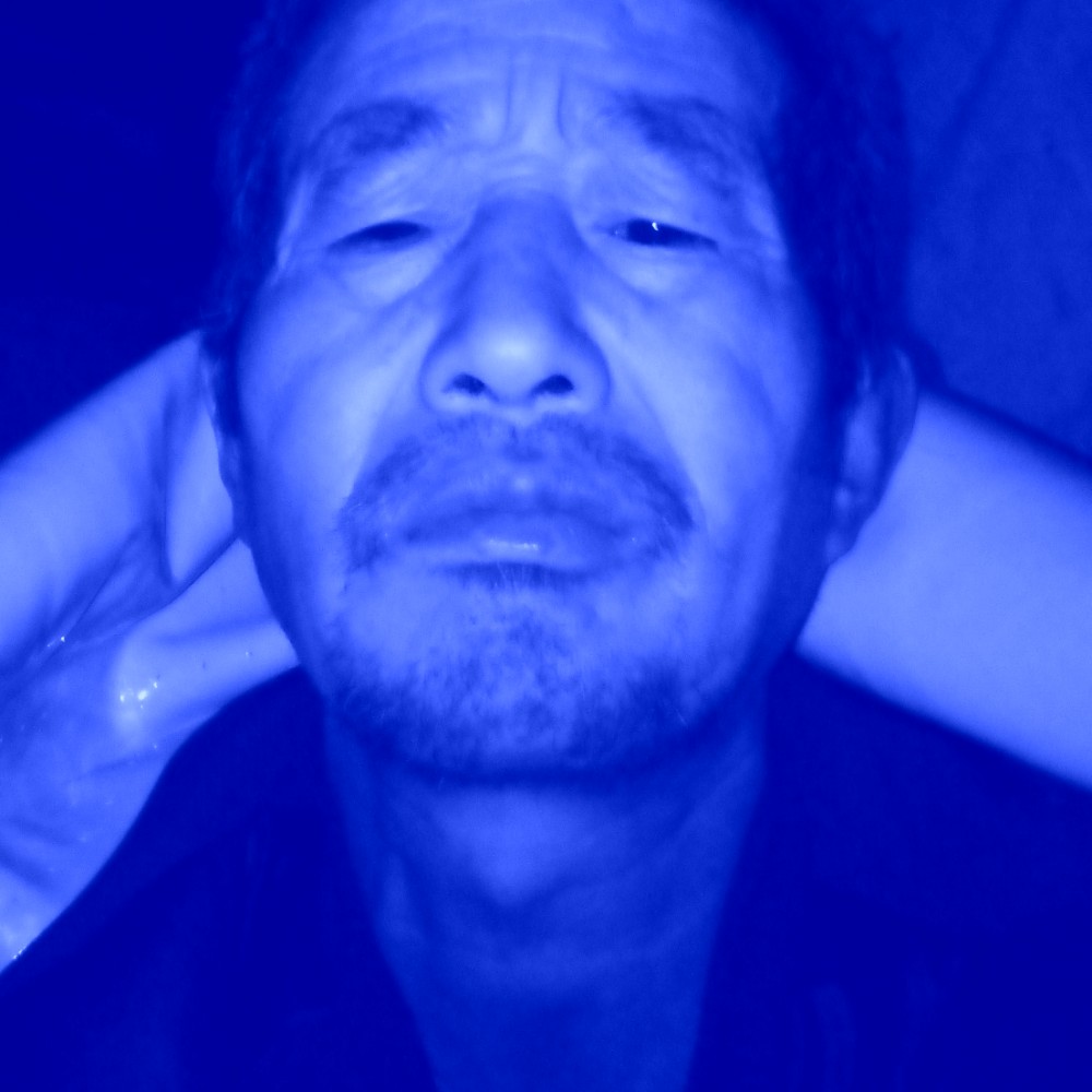 结实灯泡的照片
