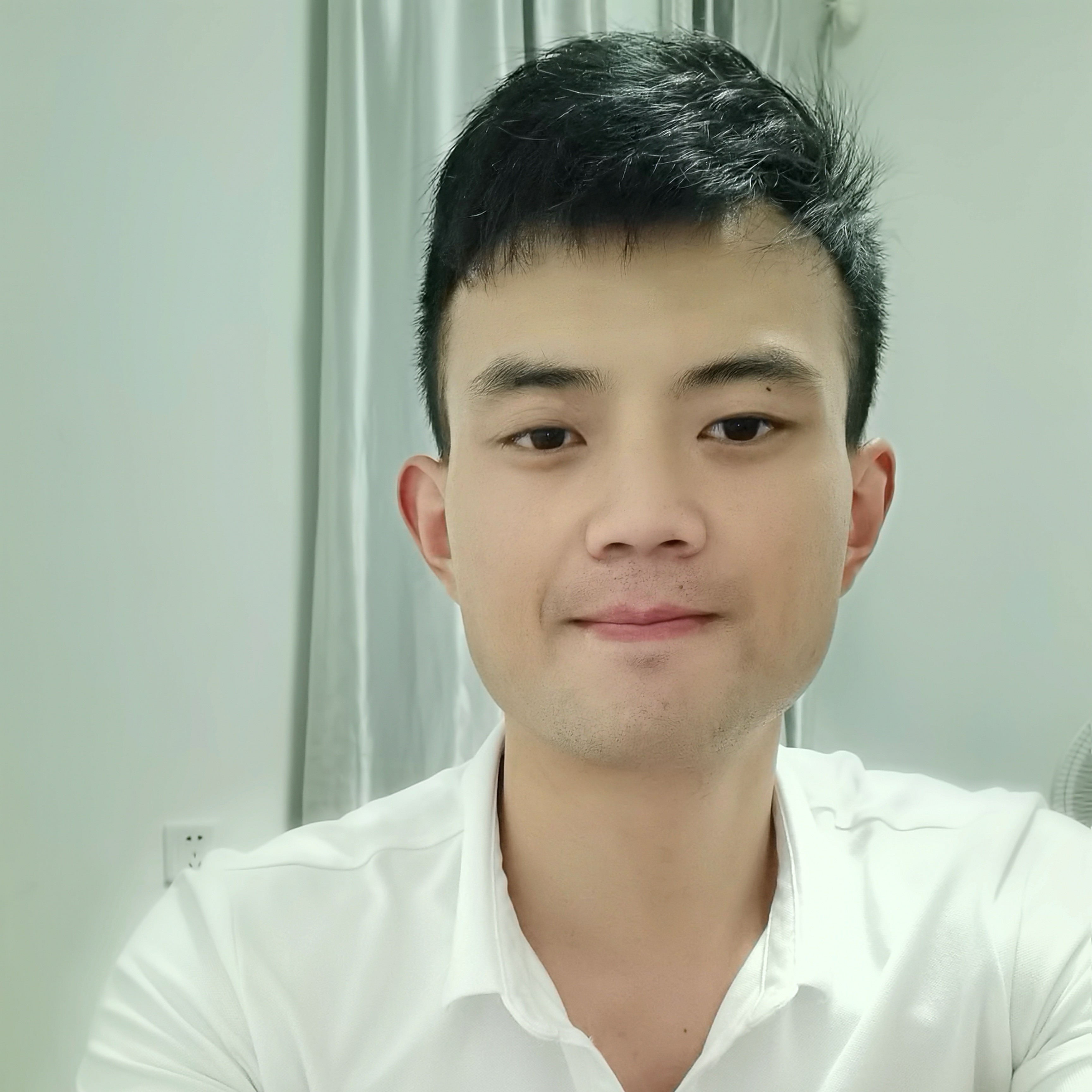 泗能的照片