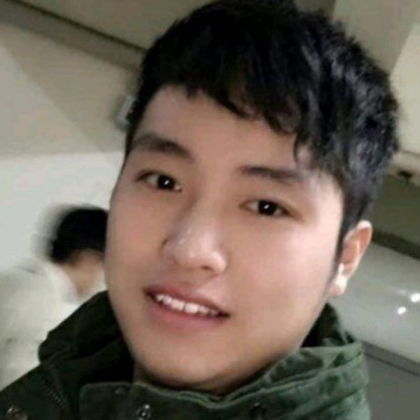 砖头与拼搏的照片