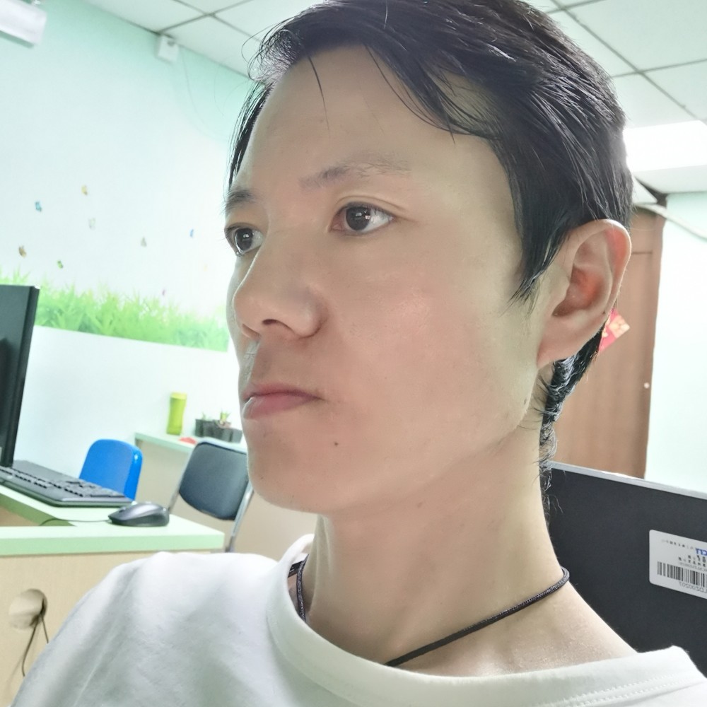 还能相信爱情吗的照片