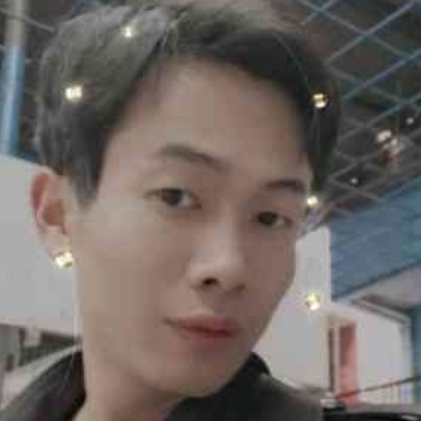 甜美回眸未来的照片