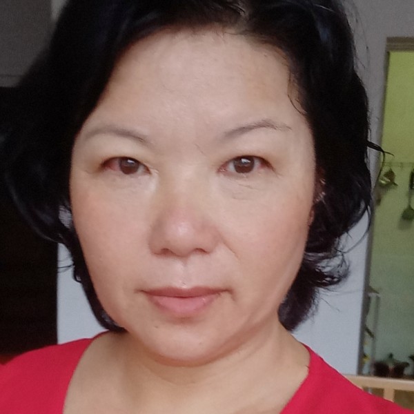陌颜回眸的照片