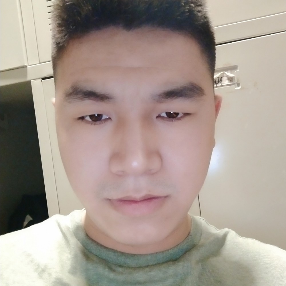 机灵等待紫萱的照片