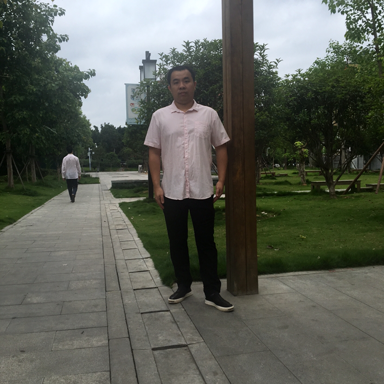 专一还情动的照片