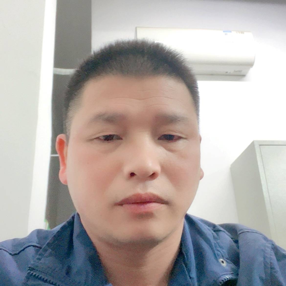 直率de丽塔的照片
