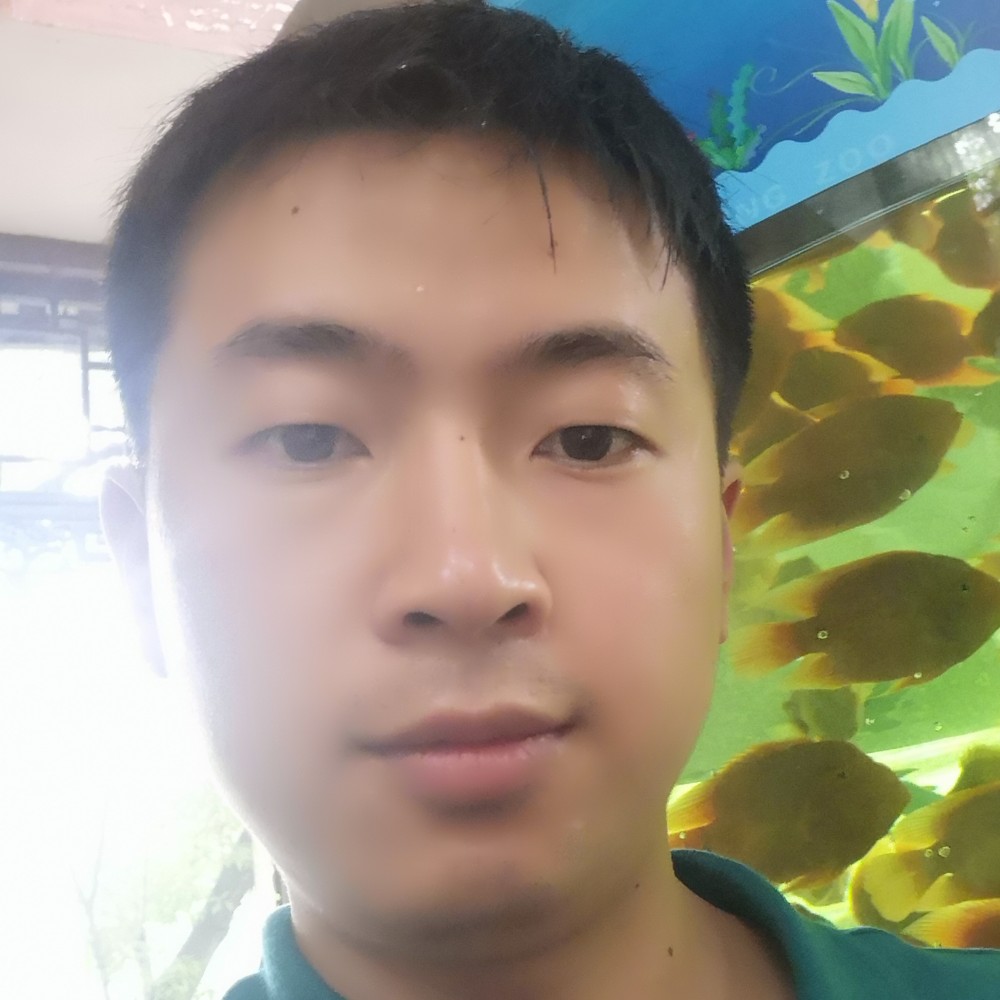 淡淡的含蓄的照片