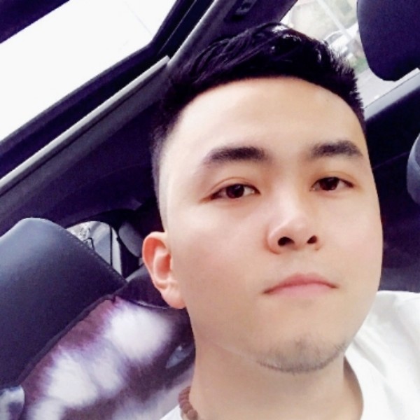 w Ei.的照片