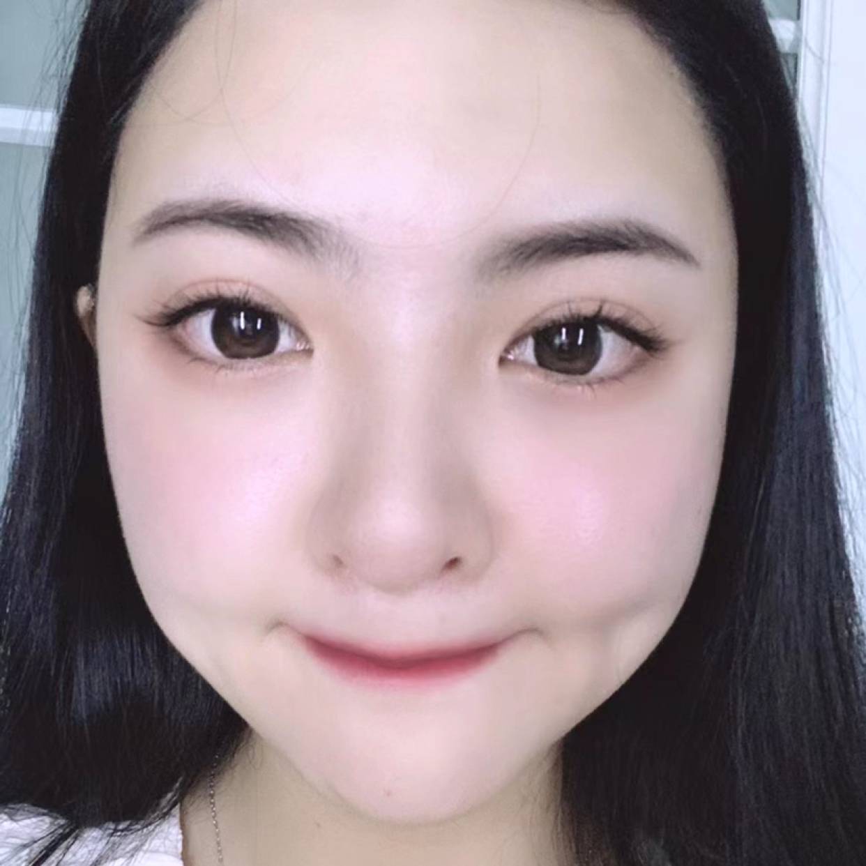 闷闷的闪千的照片