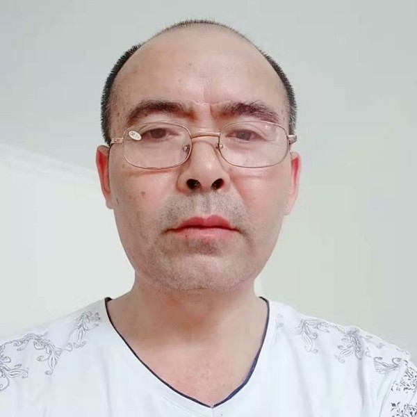 F鑫的照片