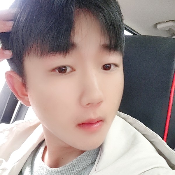 黑米泪了彪壮的照片