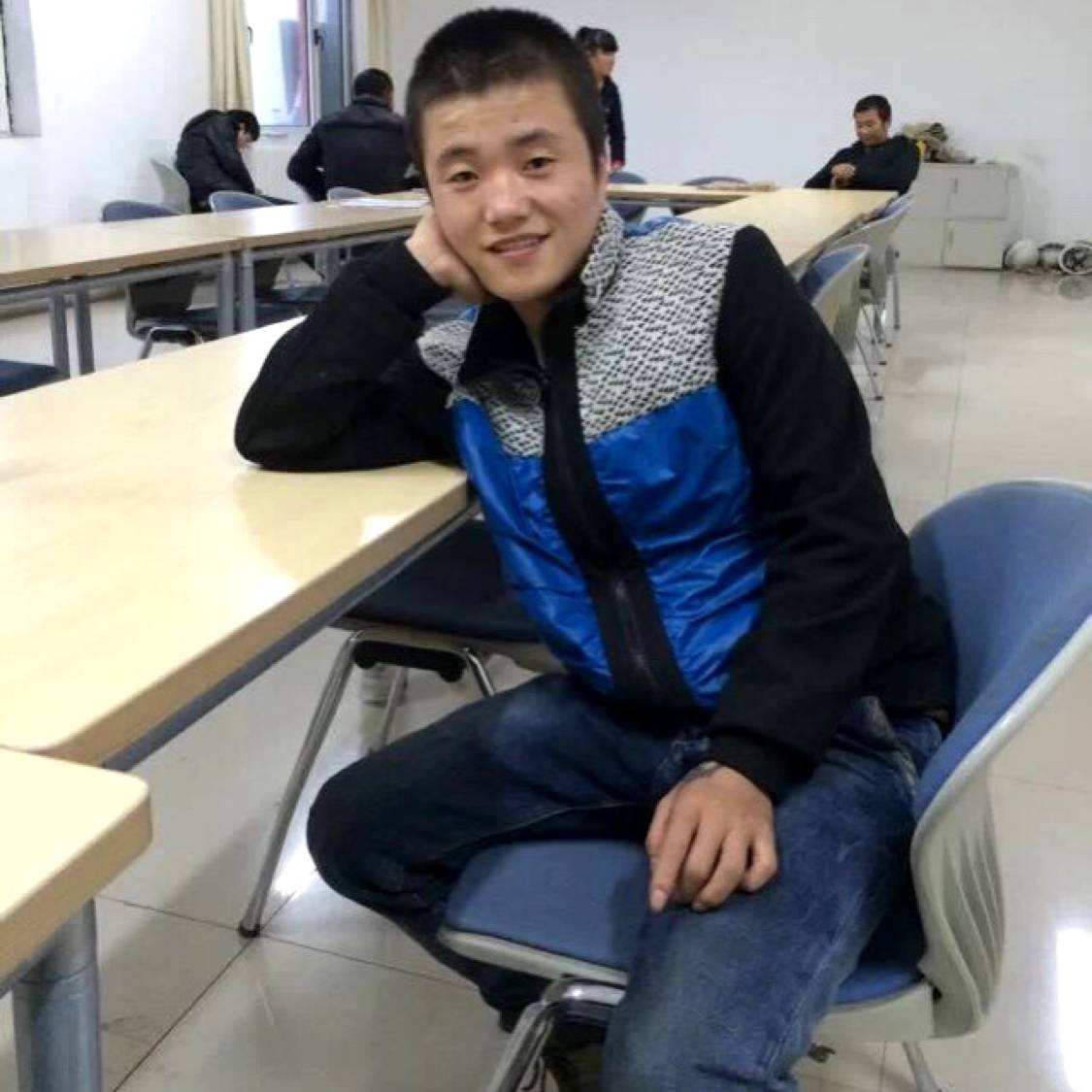 迷茫的蓝莓的照片