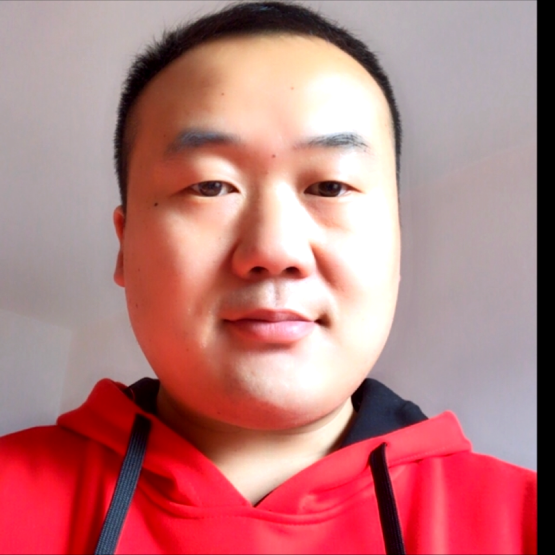 暖阳下的光的照片