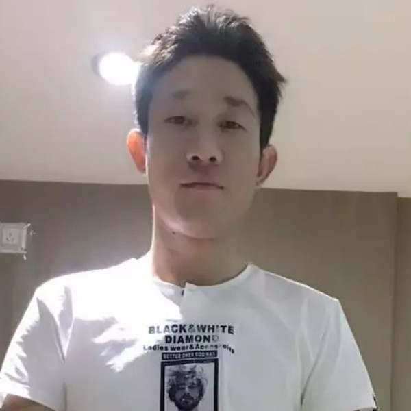 安静铃铛朋友的照片