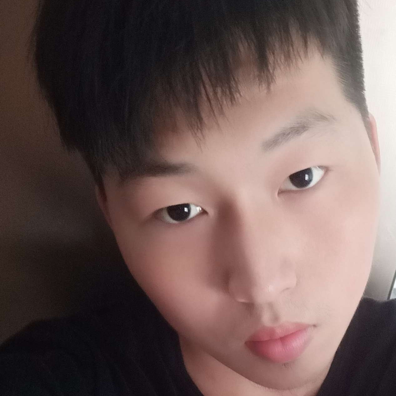 体贴吃醋暖阳的照片