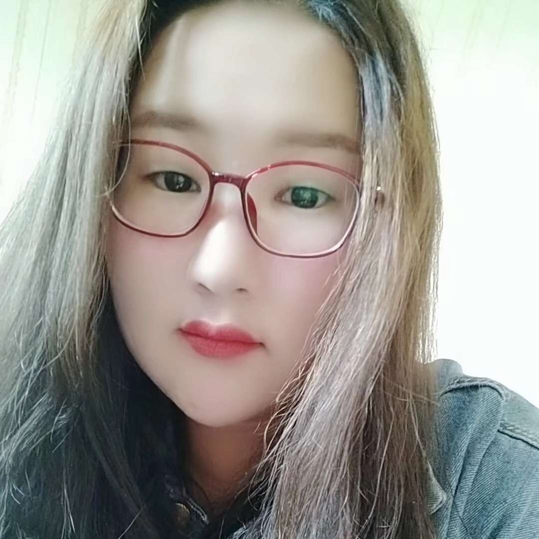 妮呀的照片