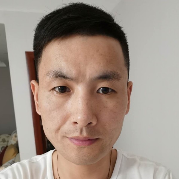 小蝴蝶说默默的照片