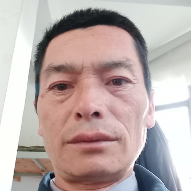 陶醉踢发箍的照片