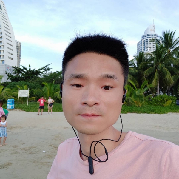 林慕冬的照片