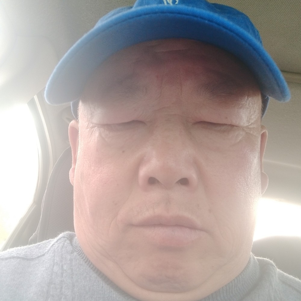 少女等于单纯的照片