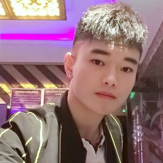 凄城丶的照片