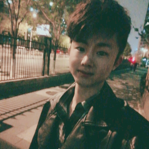 帅比笔的照片