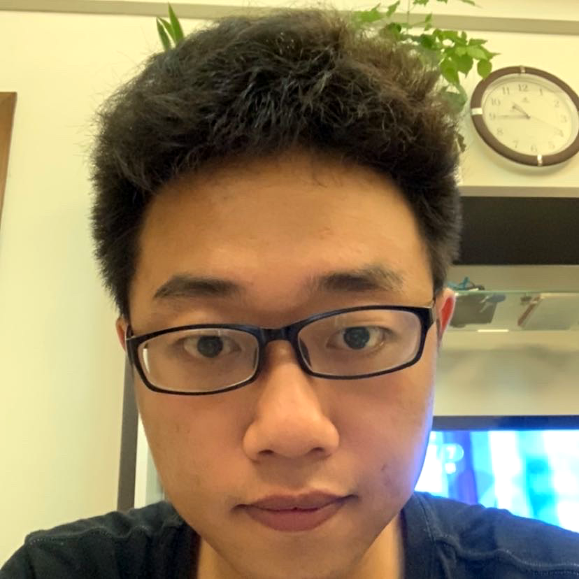 青苔已长满台阶的照片