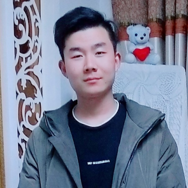 闫少的照片
