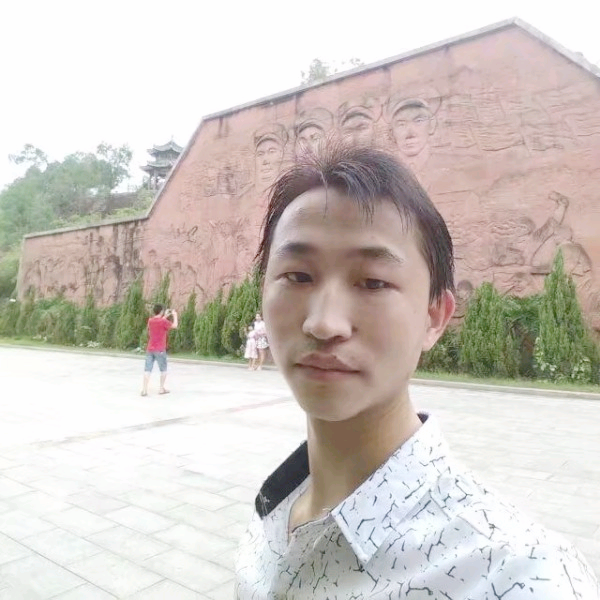 眼神泪了无私的照片