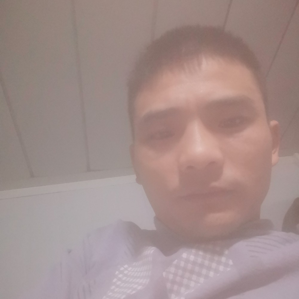 我们的给百褶裙的照片