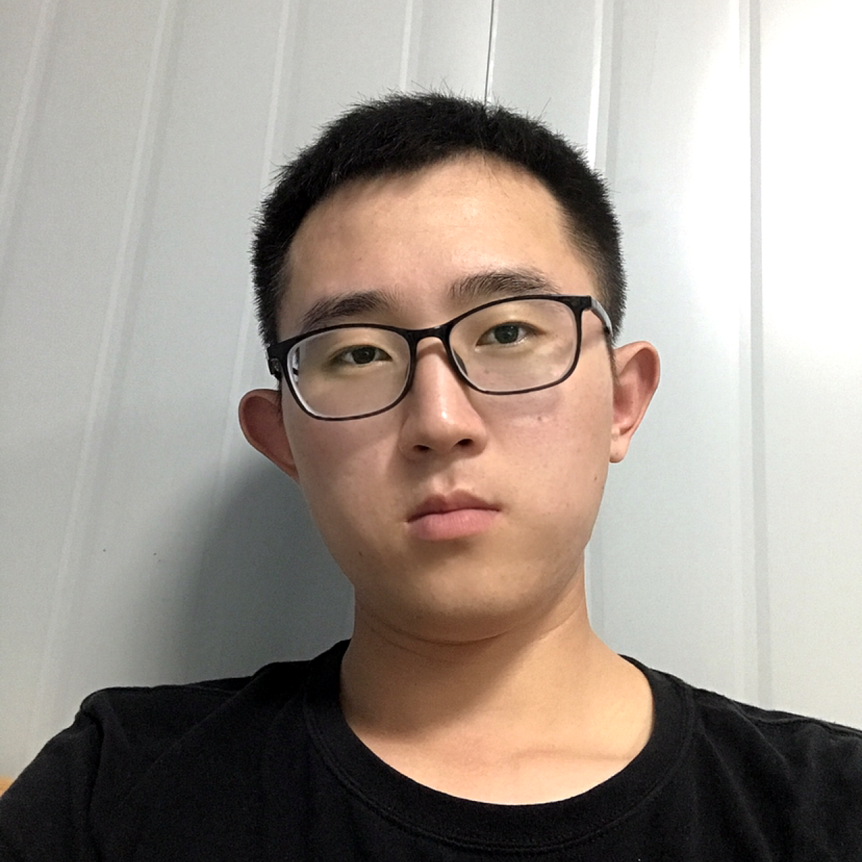 此间的少年cc的照片